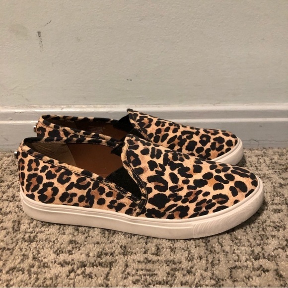 Steve Madden Safary Leopard Print Slides Size 8 - Picture 4 of 8